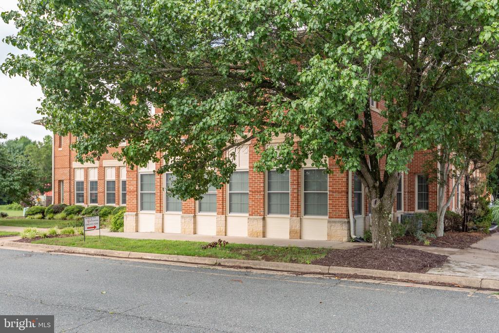 3920 PLANK ROAD