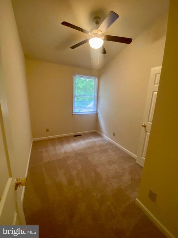 9804 DOMINION FOREST CIRCLE