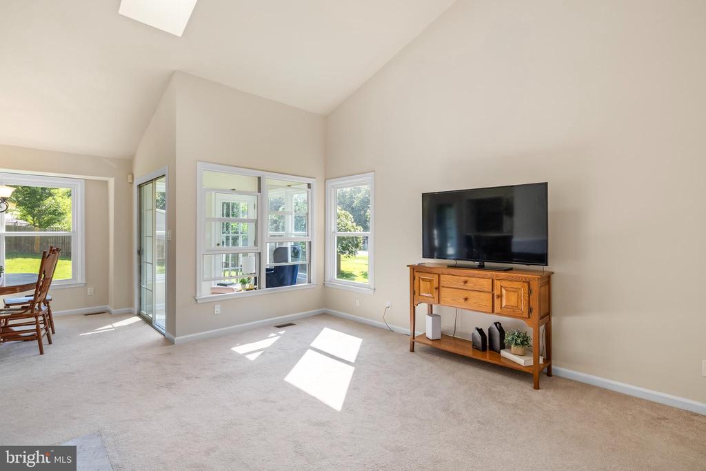 10826 HEATHERWOOD DRIVE