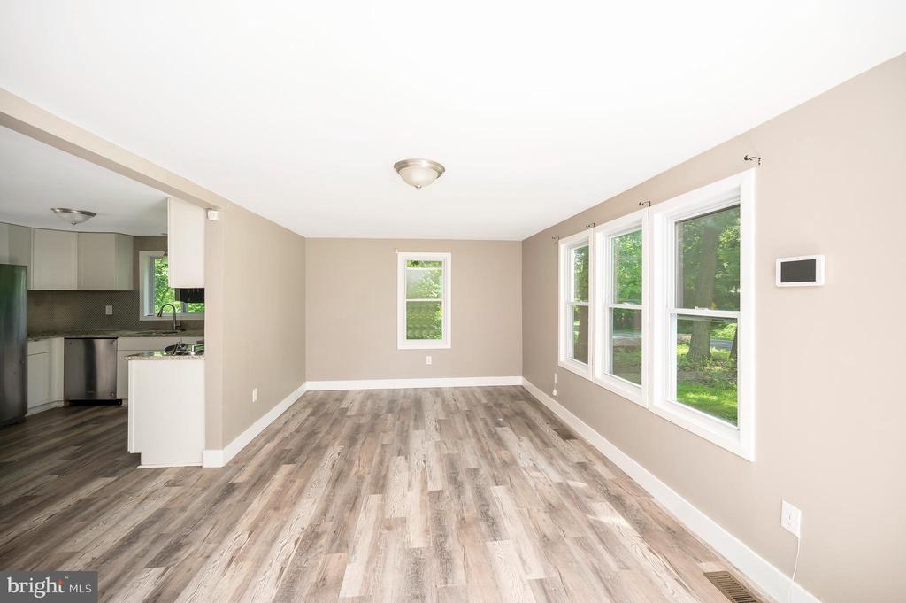 7736 COURTHOUSE ROAD