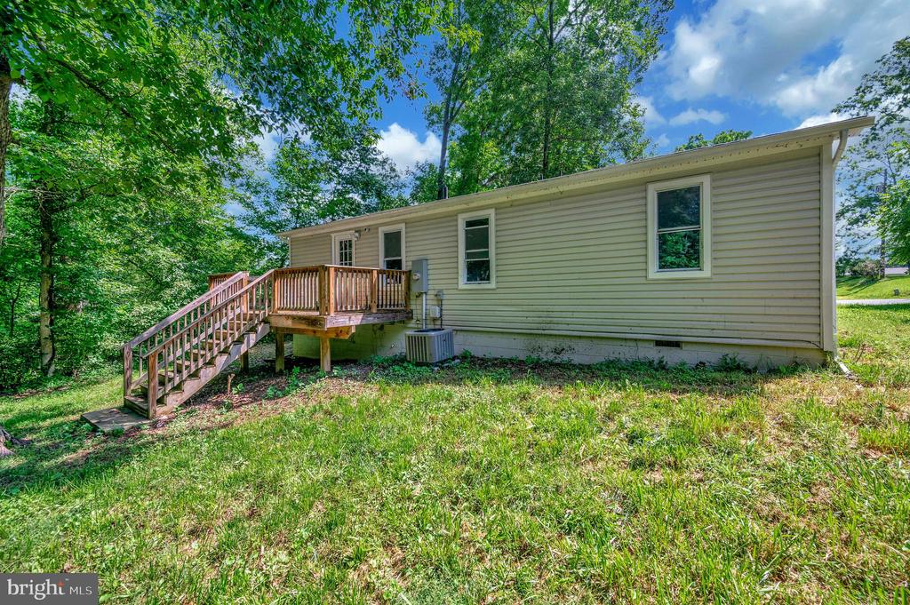 7736 COURTHOUSE ROAD