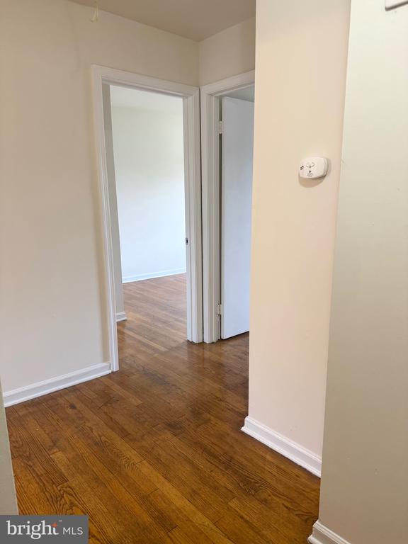 413 OLDE GREENWICH CIRCLE