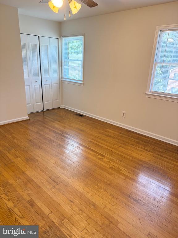 413 OLDE GREENWICH CIRCLE