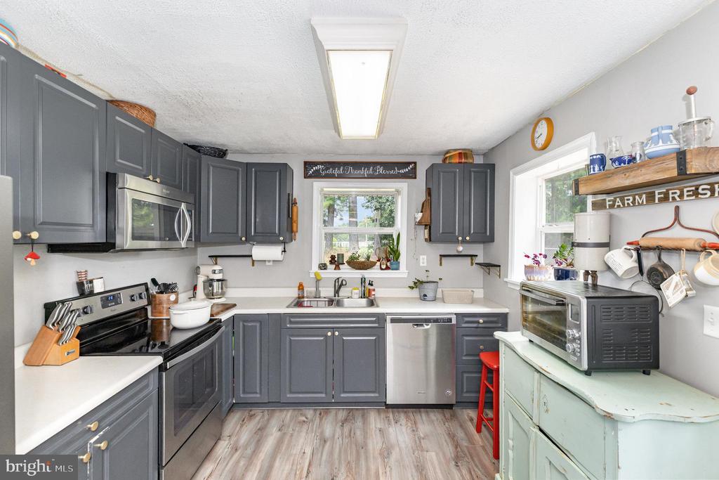 9600 RAPIDAN DRIVE