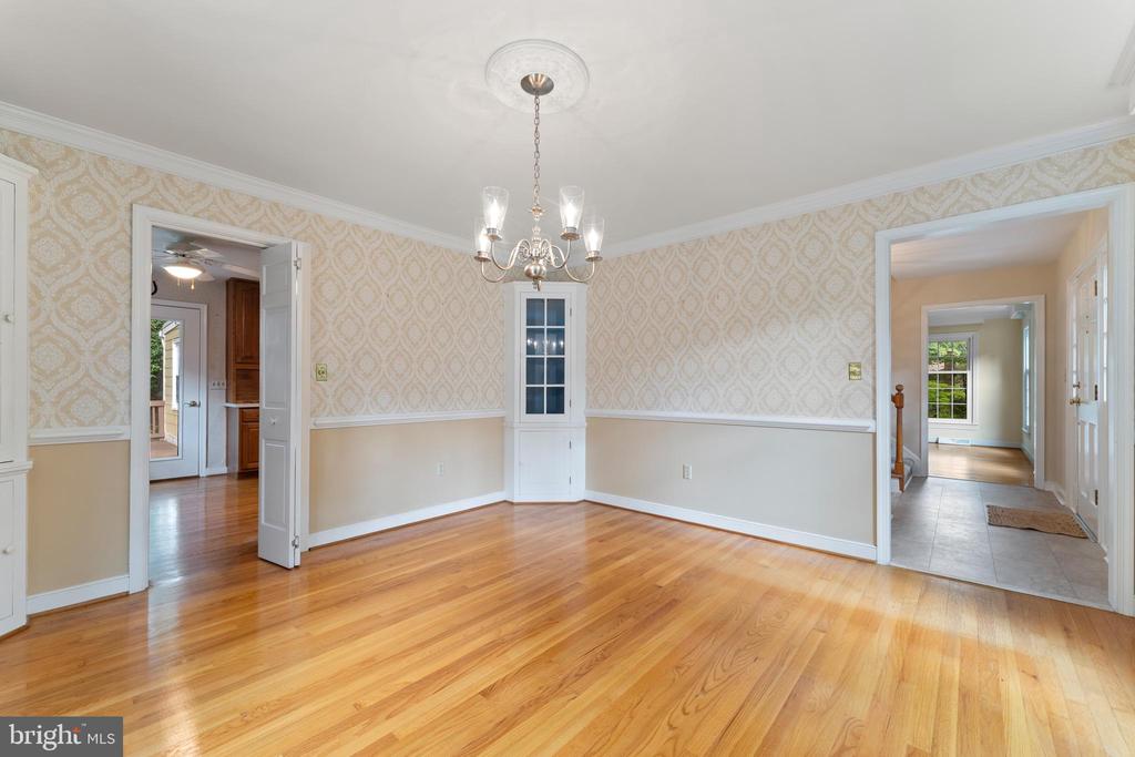 109 BATTERY LANE