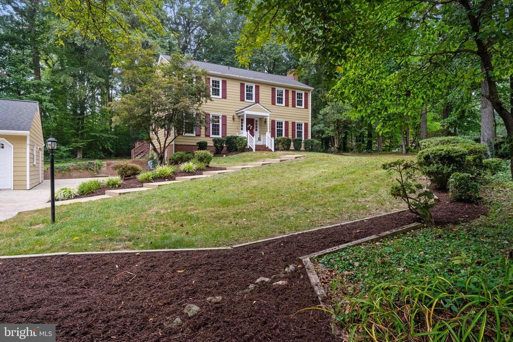 109 BATTERY LANE