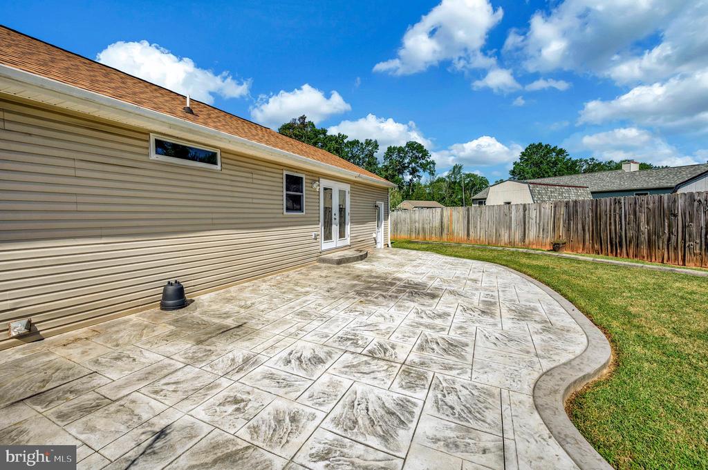 10906 PEACH TREE DRIVE