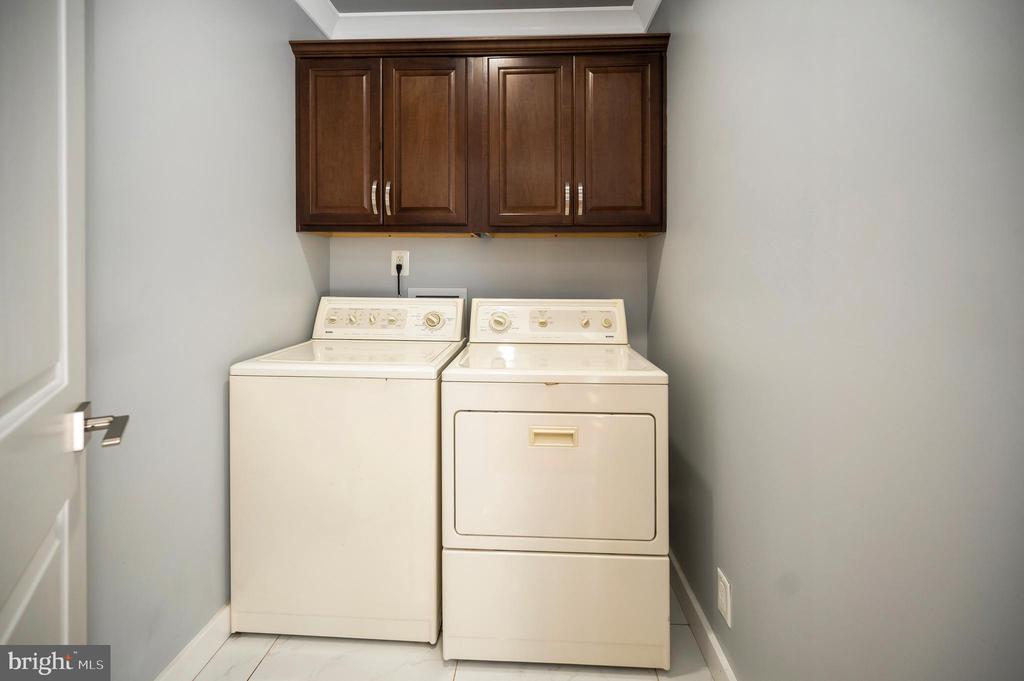 10906 PEACH TREE DRIVE