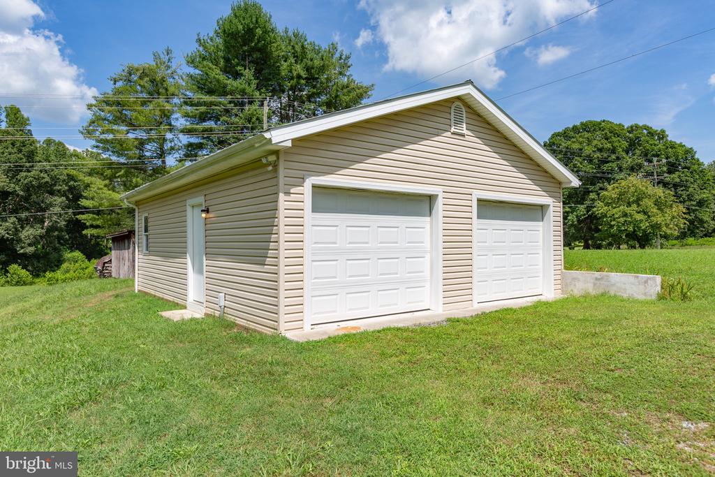7228 COURTHOUSE ROAD