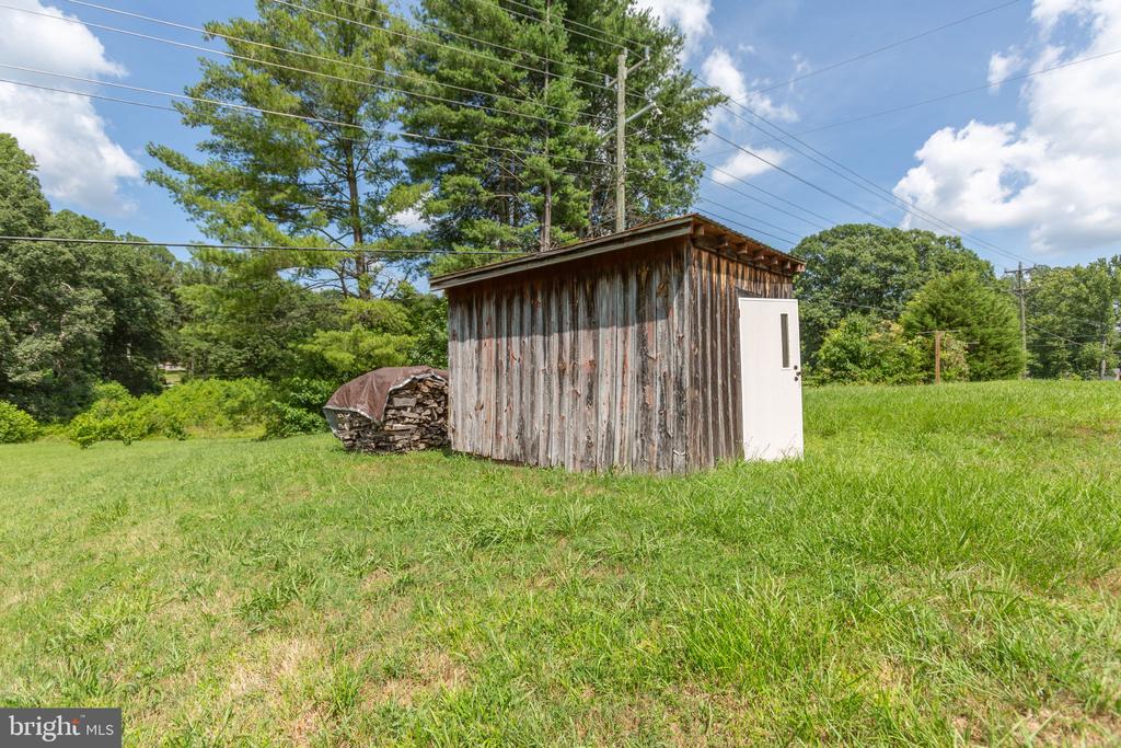 7228 COURTHOUSE ROAD