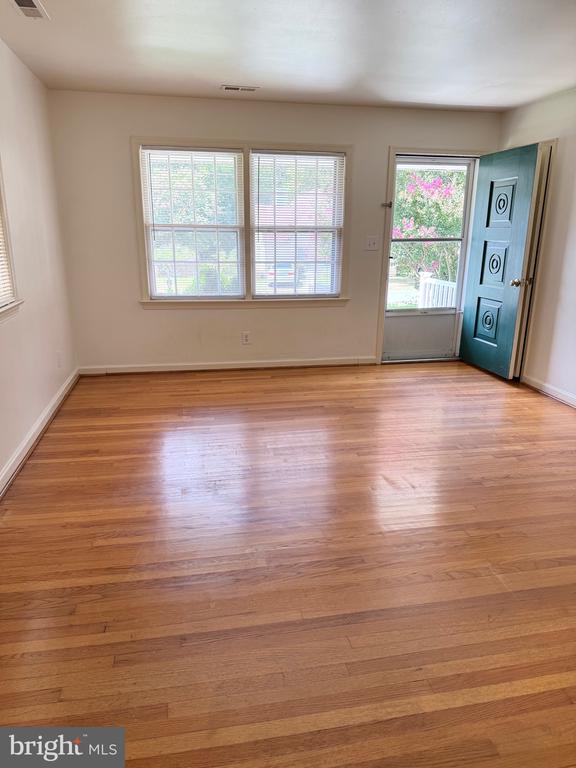 1115 BERNSTEIN ROAD