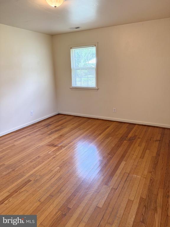1115 BERNSTEIN ROAD