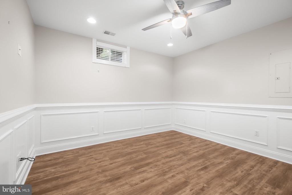 11304 A CHIVALRY CHASE LANE LEASE