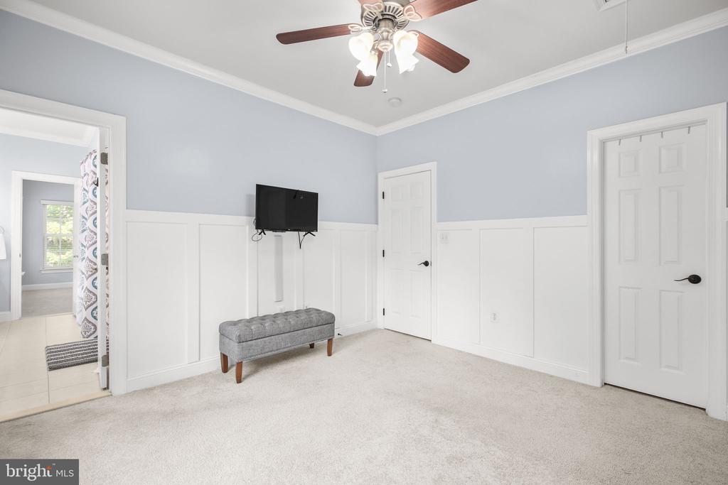 11304 A CHIVALRY CHASE LANE LEASE