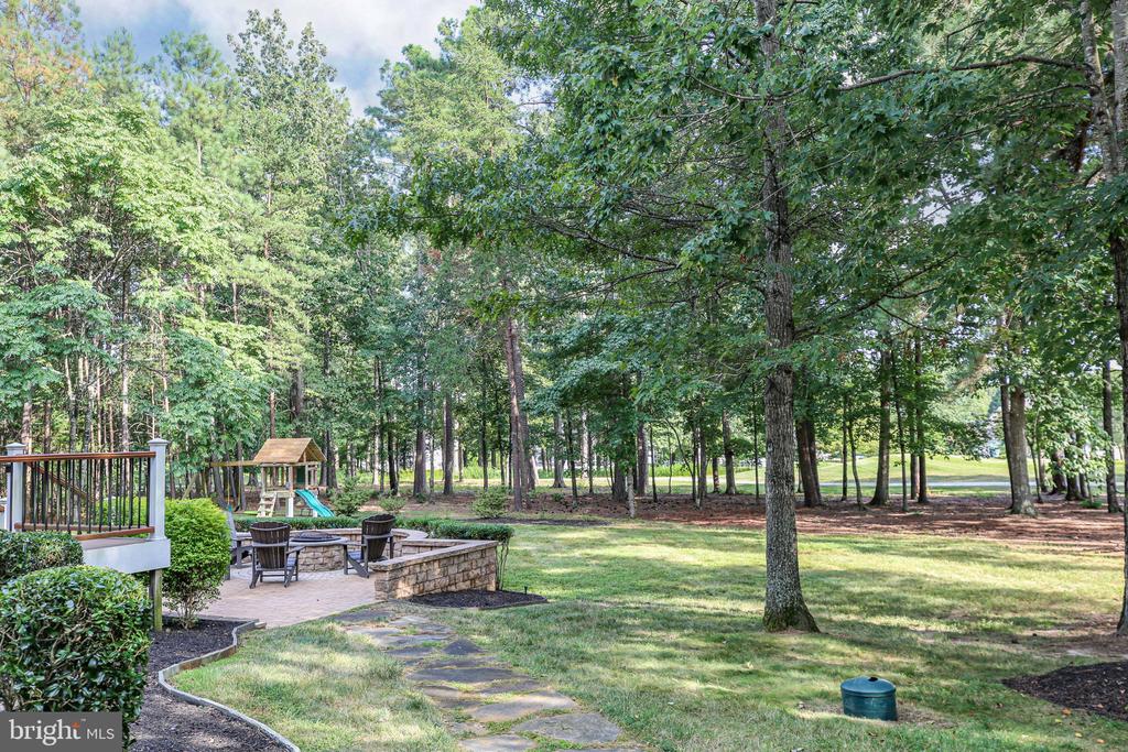 11304 A CHIVALRY CHASE LANE LEASE