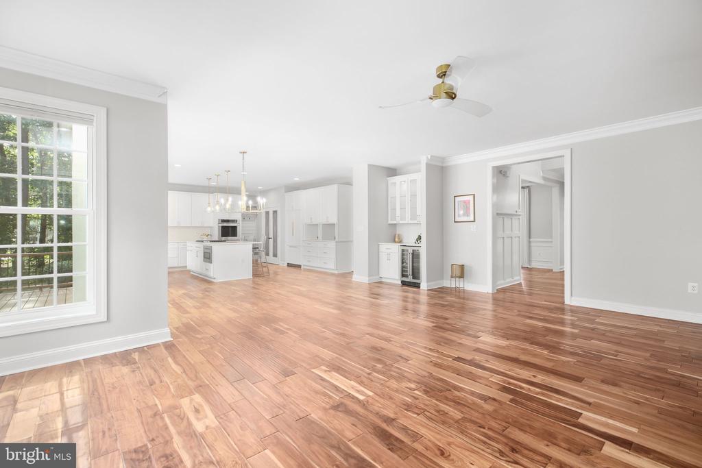 11304 A CHIVALRY CHASE LANE LEASE