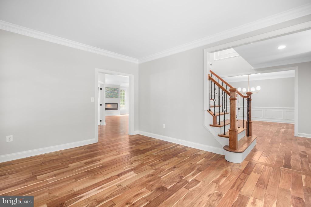11304 A CHIVALRY CHASE LANE LEASE
