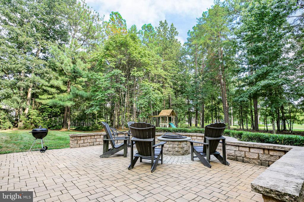 11304 A CHIVALRY CHASE LANE LEASE