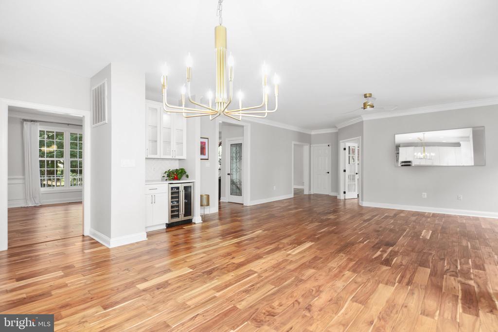11304 A CHIVALRY CHASE LANE LEASE