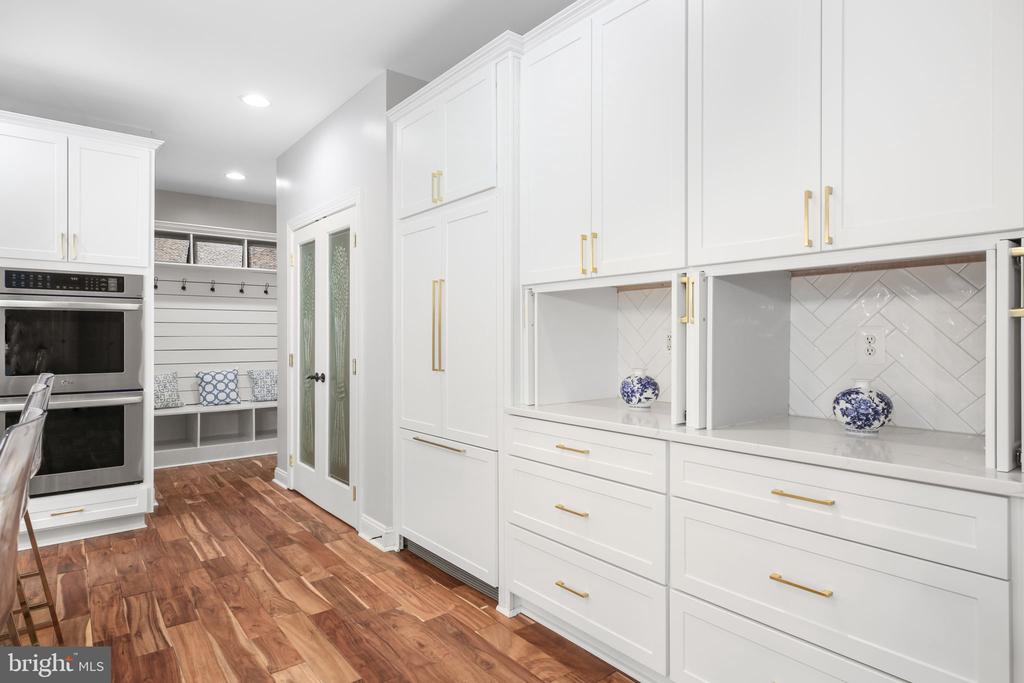 11304 A CHIVALRY CHASE LANE LEASE
