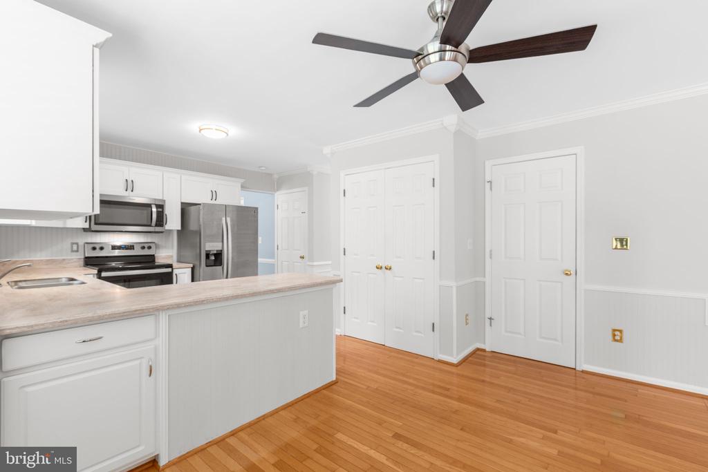8022 SOURWOOD COURT