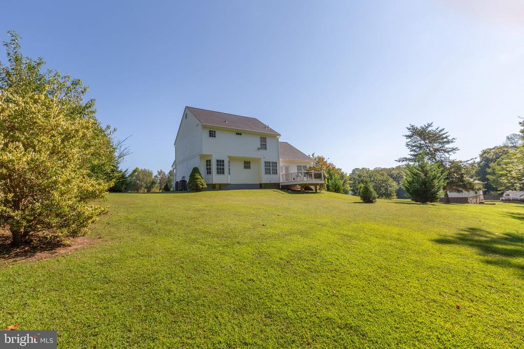 8022 SOURWOOD COURT