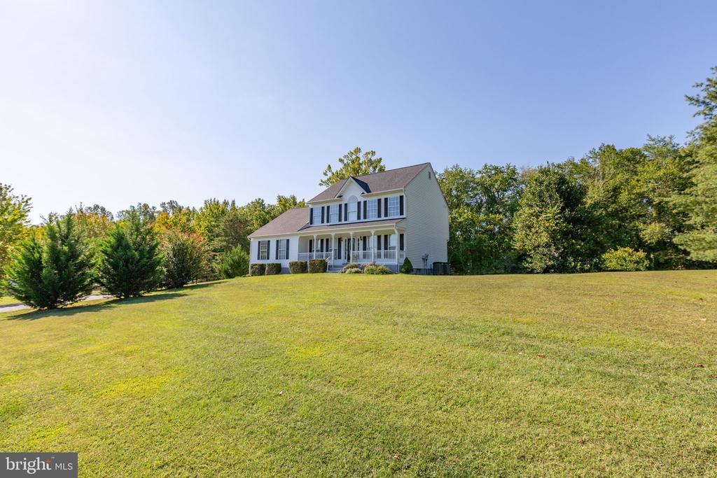 8022 SOURWOOD COURT