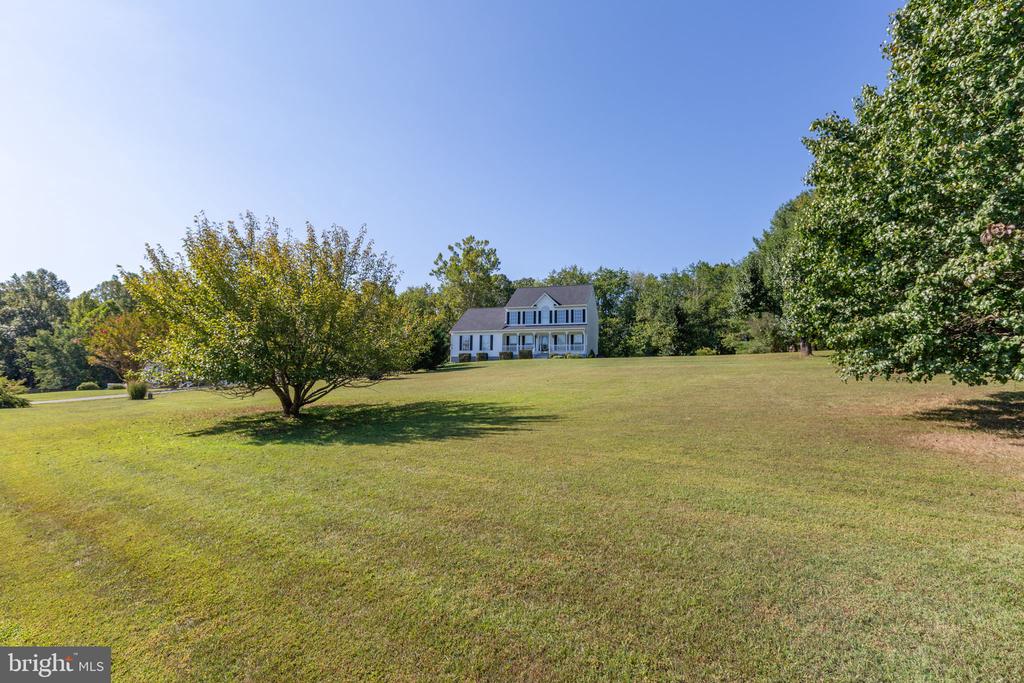 8022 SOURWOOD COURT