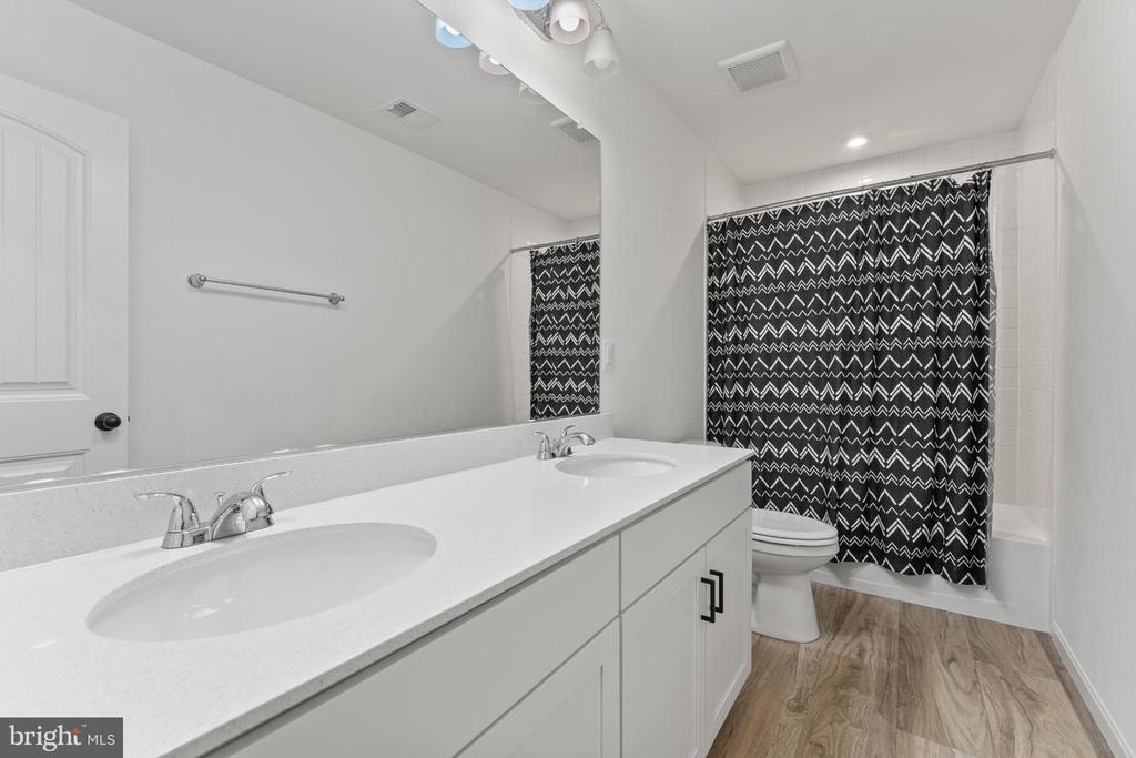 5508 REDGUM LANE
