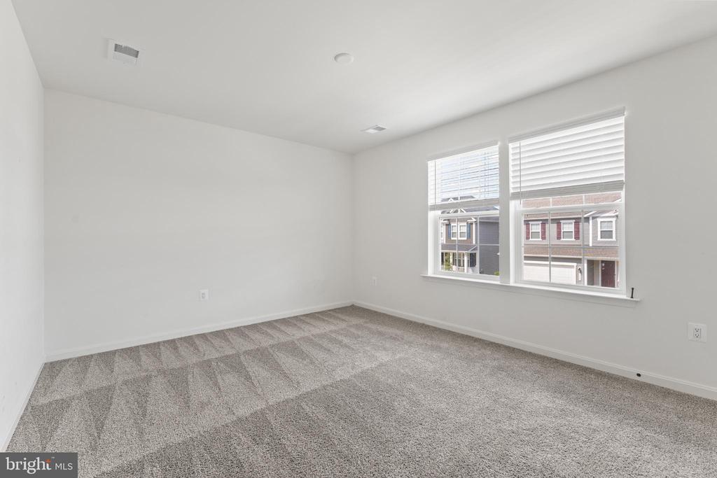 5508 REDGUM LANE
