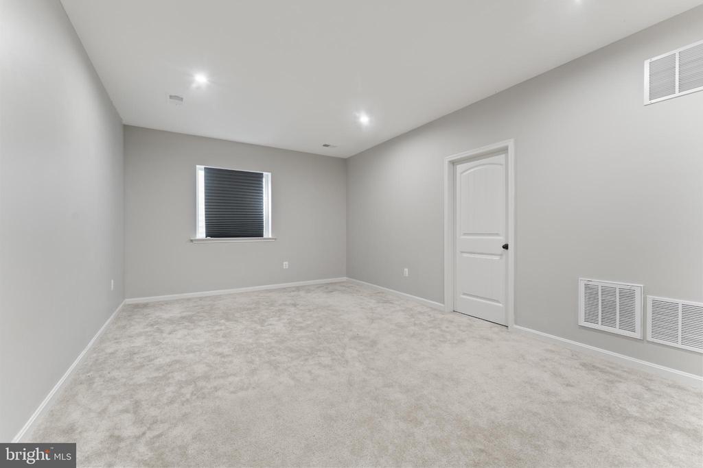 5508 REDGUM LANE