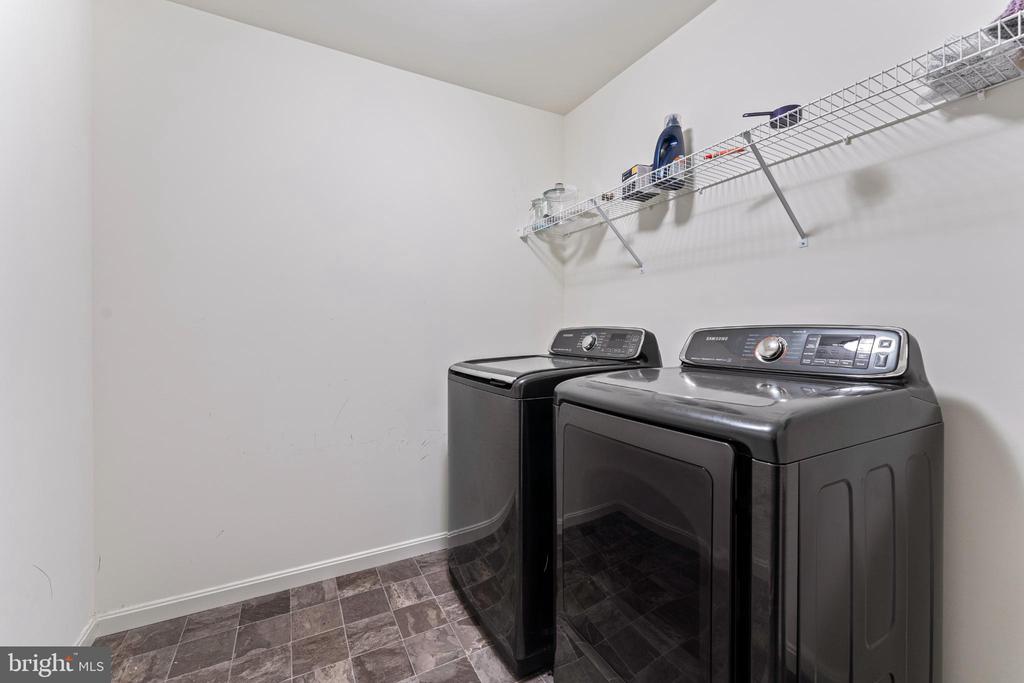 5508 REDGUM LANE