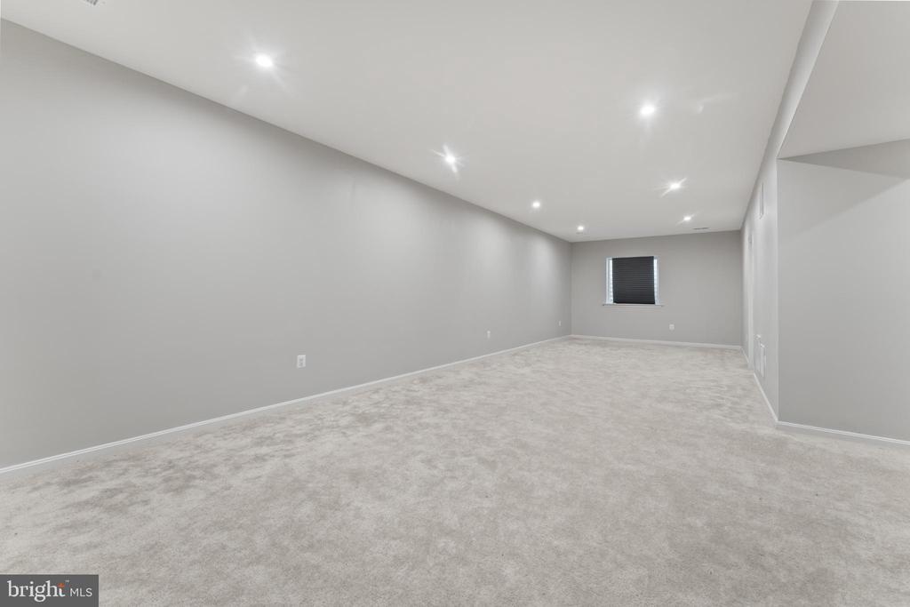 5508 REDGUM LANE