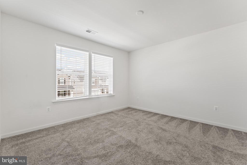 5508 REDGUM LANE