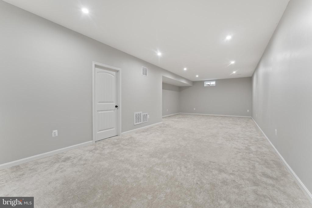 5508 REDGUM LANE