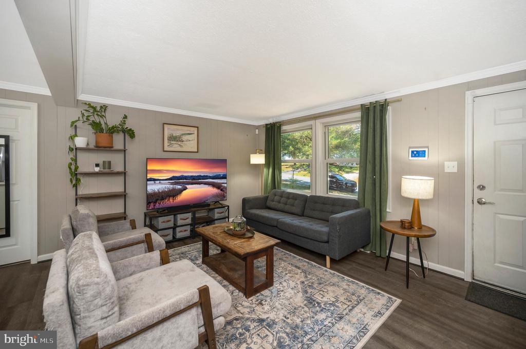 10916 DEER DRIVE