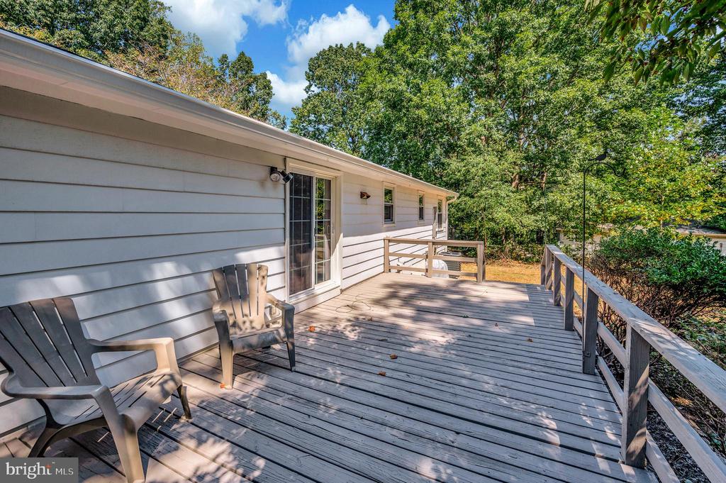 10916 DEER DRIVE