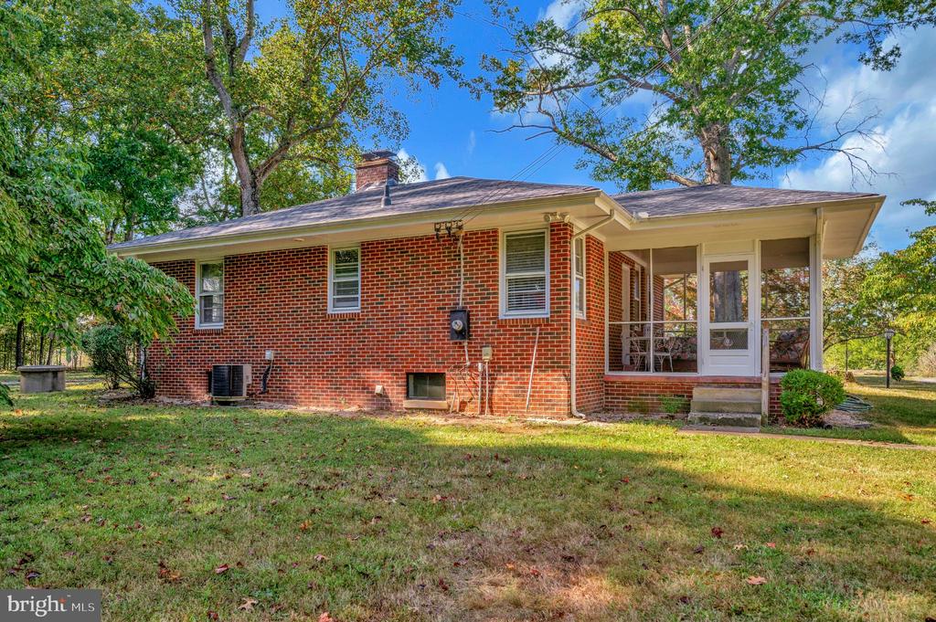8625 BROCK ROAD