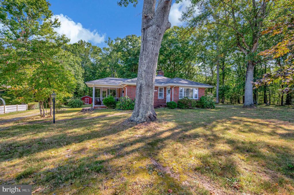 8625 BROCK ROAD