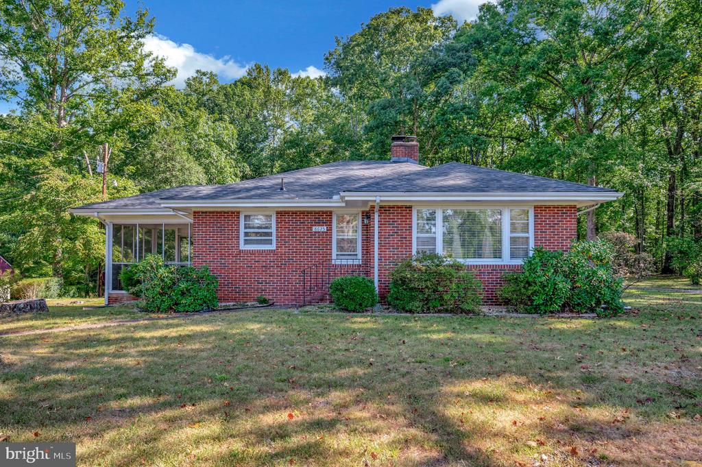 8625 BROCK ROAD