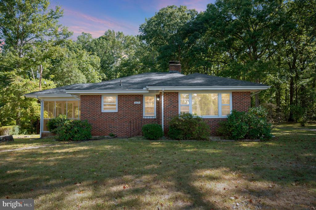 8625 BROCK ROAD