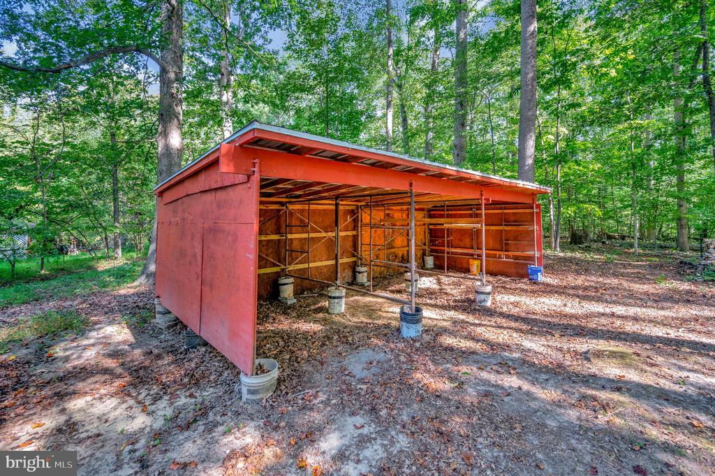 8625 BROCK ROAD