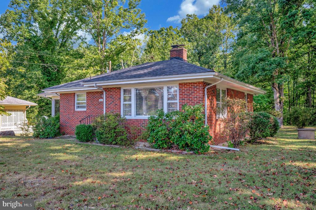 8625 BROCK ROAD