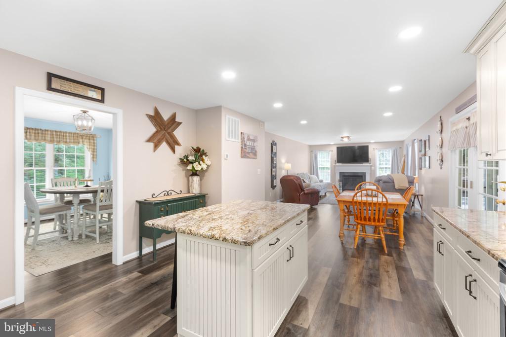 13200 LANDMARK COURT