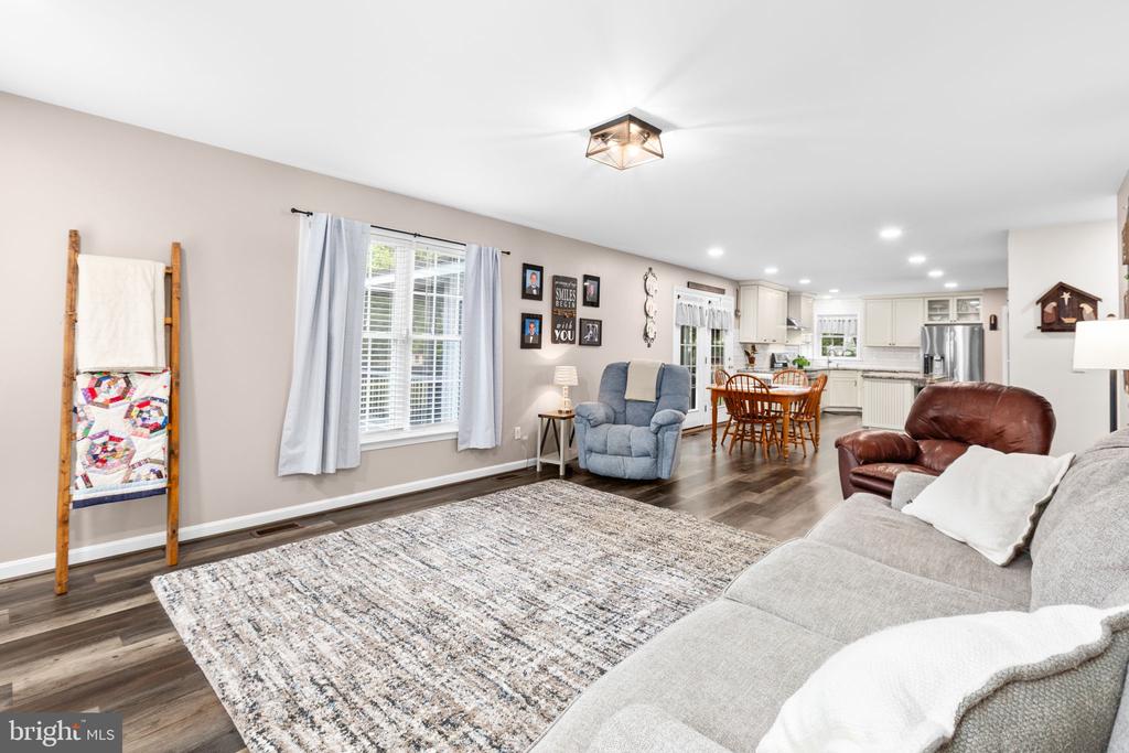 13200 LANDMARK COURT