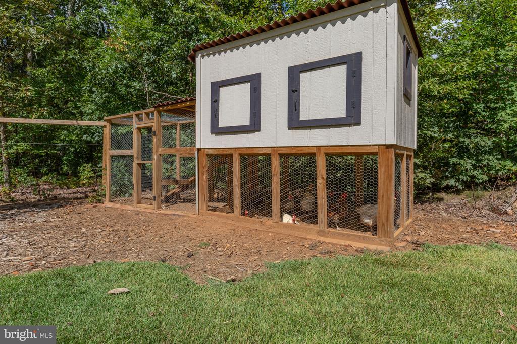 13200 LANDMARK COURT