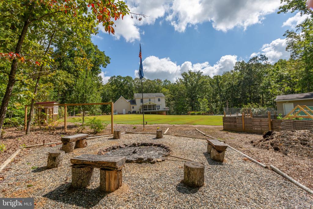 13200 LANDMARK COURT