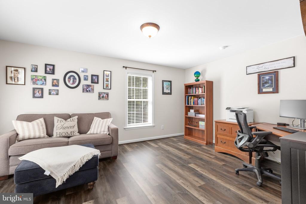 13200 LANDMARK COURT