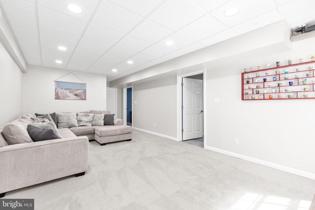 13200 LANDMARK COURT