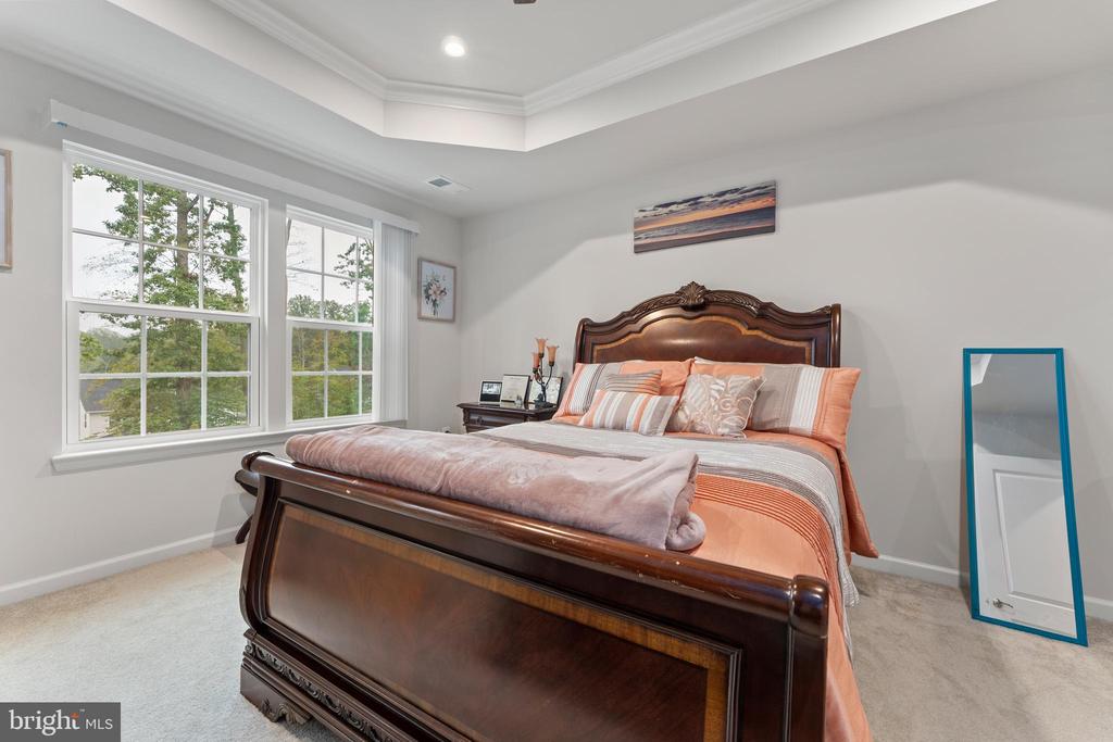 8809 STEVENSON LANE